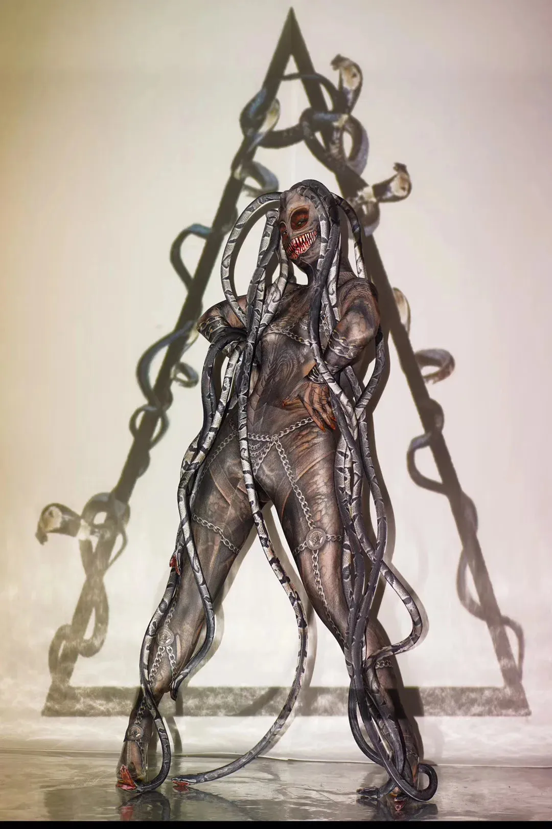 cosplay Halloween horror thriller alien serpentine lifelike jumpsuit
