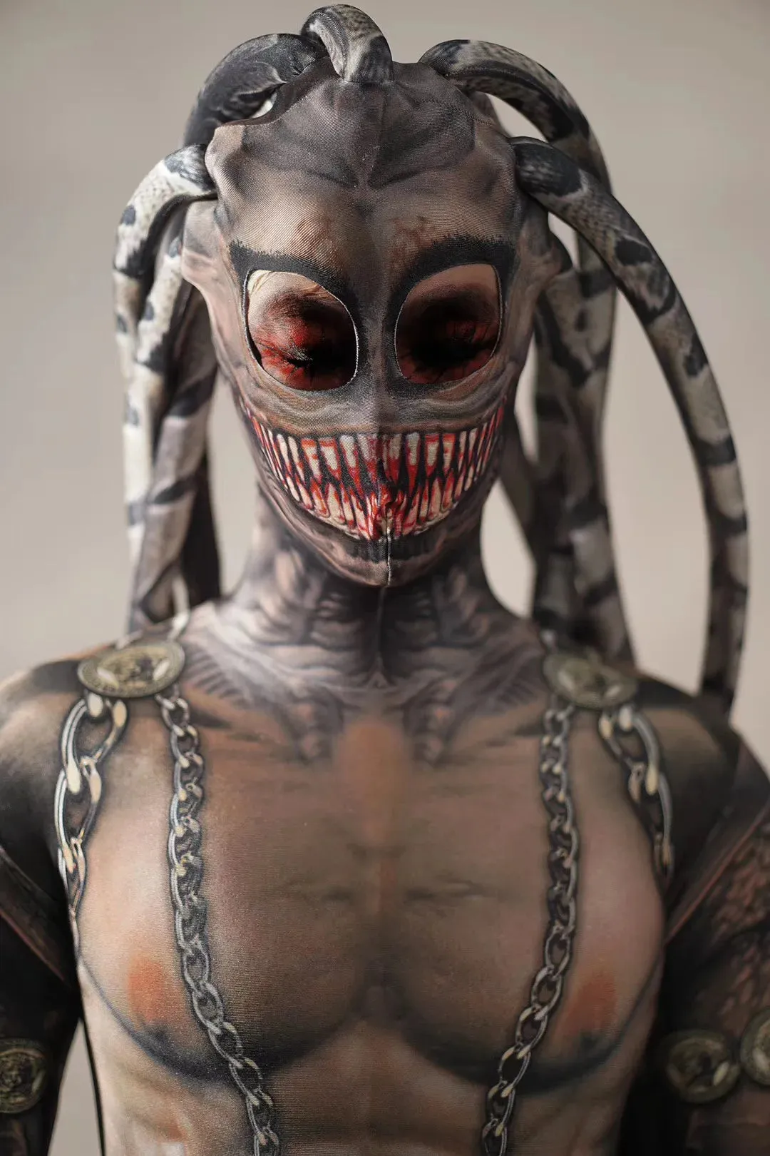 cosplay Halloween horror thriller alien serpentine lifelike jumpsuit