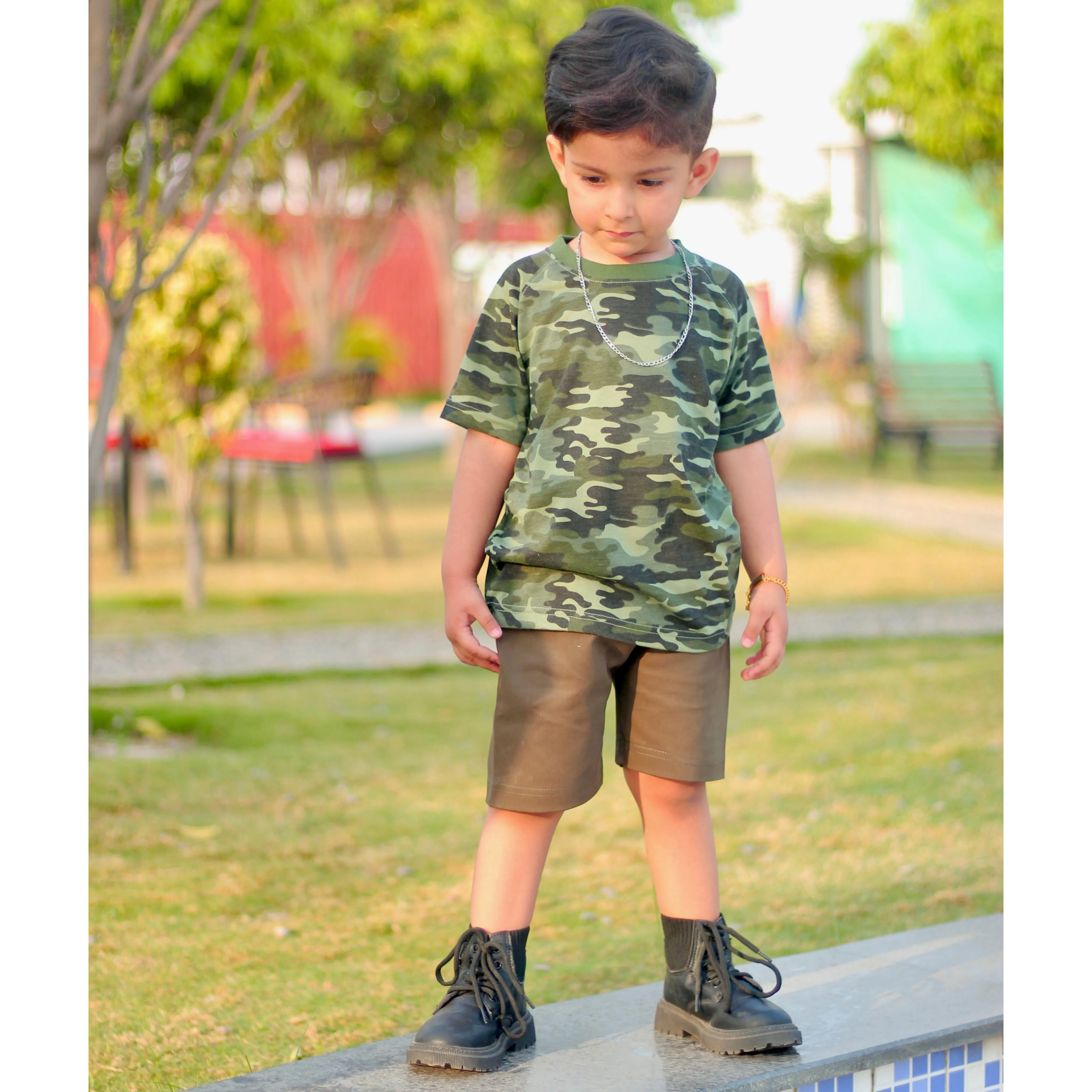 Super Kid - T-Shirt & Shorts - Camouflage