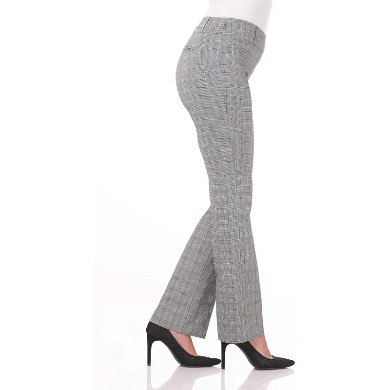 Women's Solid Comfort Fit Bootcut Stretch Pant With Pull On